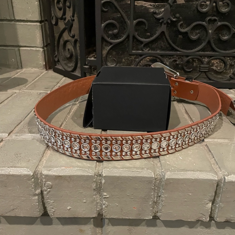 NIB Western Rhinestone Belt - Picture 2 of 2